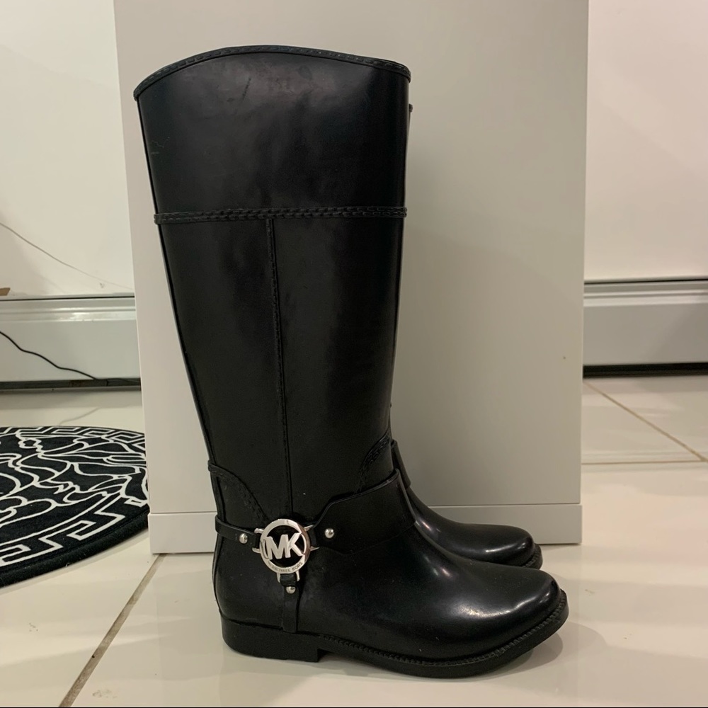 Michael Kors rain boots, black and silver size 6